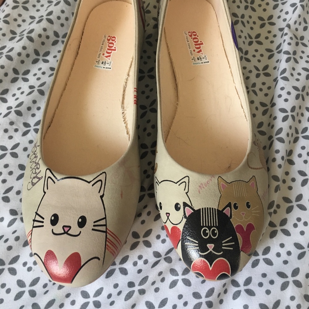 Whimsical Goby flats for cat lovers.
